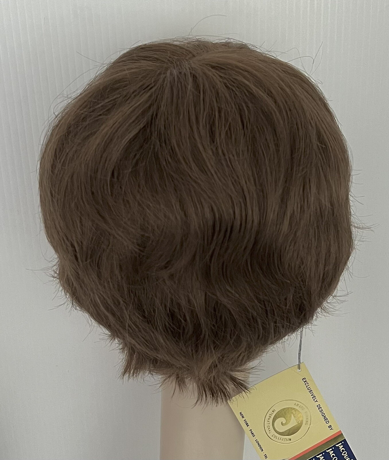 NWT JACQUELYN Wig HUMAN HAIR Blend COCO 16-10 LIGHT BROWN Monofilament Top