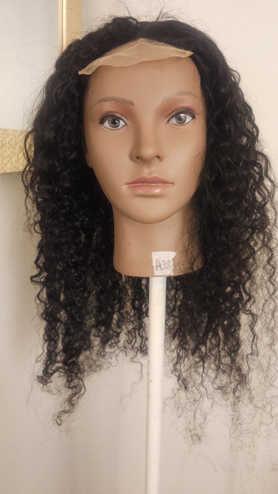 High Quality 26″ black #1B waterwave 100% Virgin Human Hair Lace front Wig. 4×4
