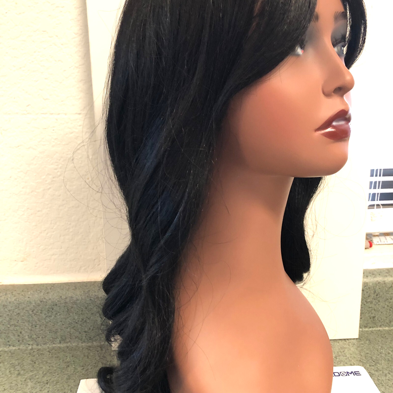 24” Black Long Curly Wavy Hair Synthetic Fiber For Daily Use, Party , Costume.