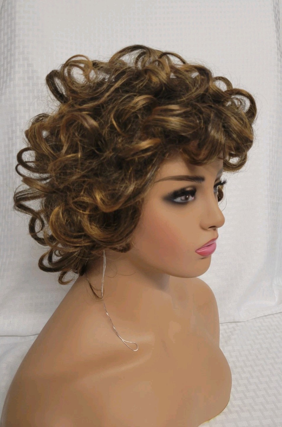 💕Big Curly Wavy Layered Short Wig Mixed Blonde Retro Party Daily 1990s WESTBAY