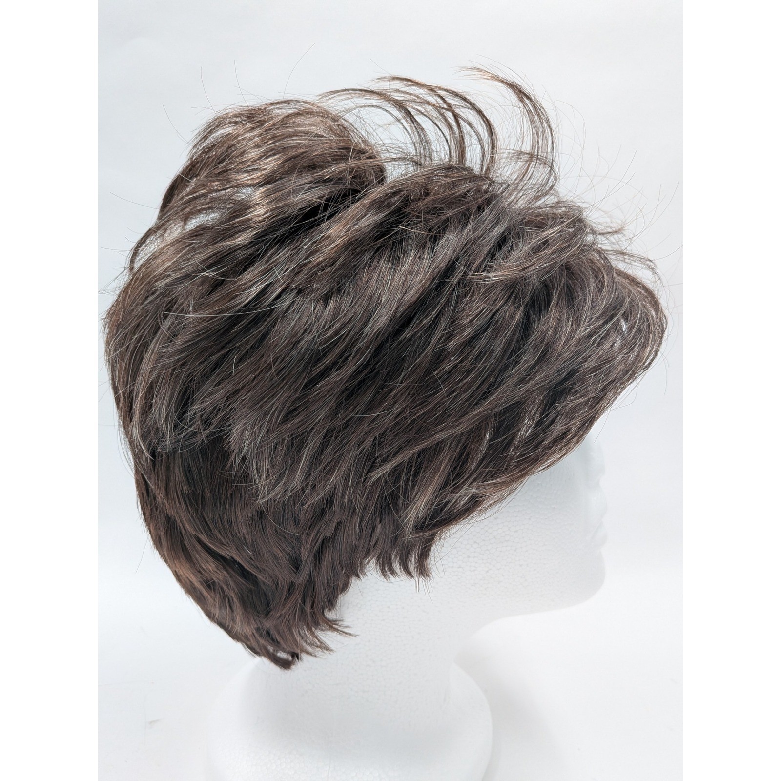 Womens Short Brown Grey Mix Pixie Cut Synthetic Wig Layered Salt/ Pepper JY37037