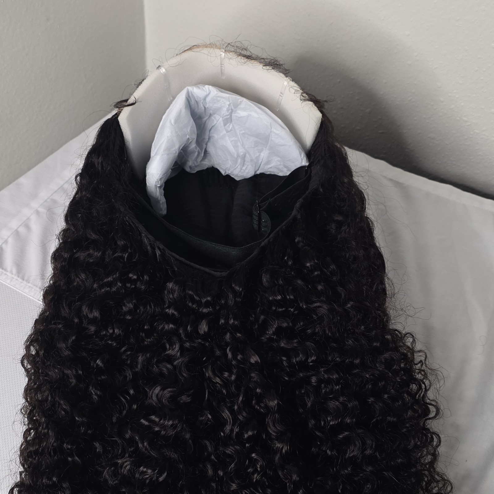 20 Inch Black Curly Human Hair Wig – HD Lace, Soft & Natural