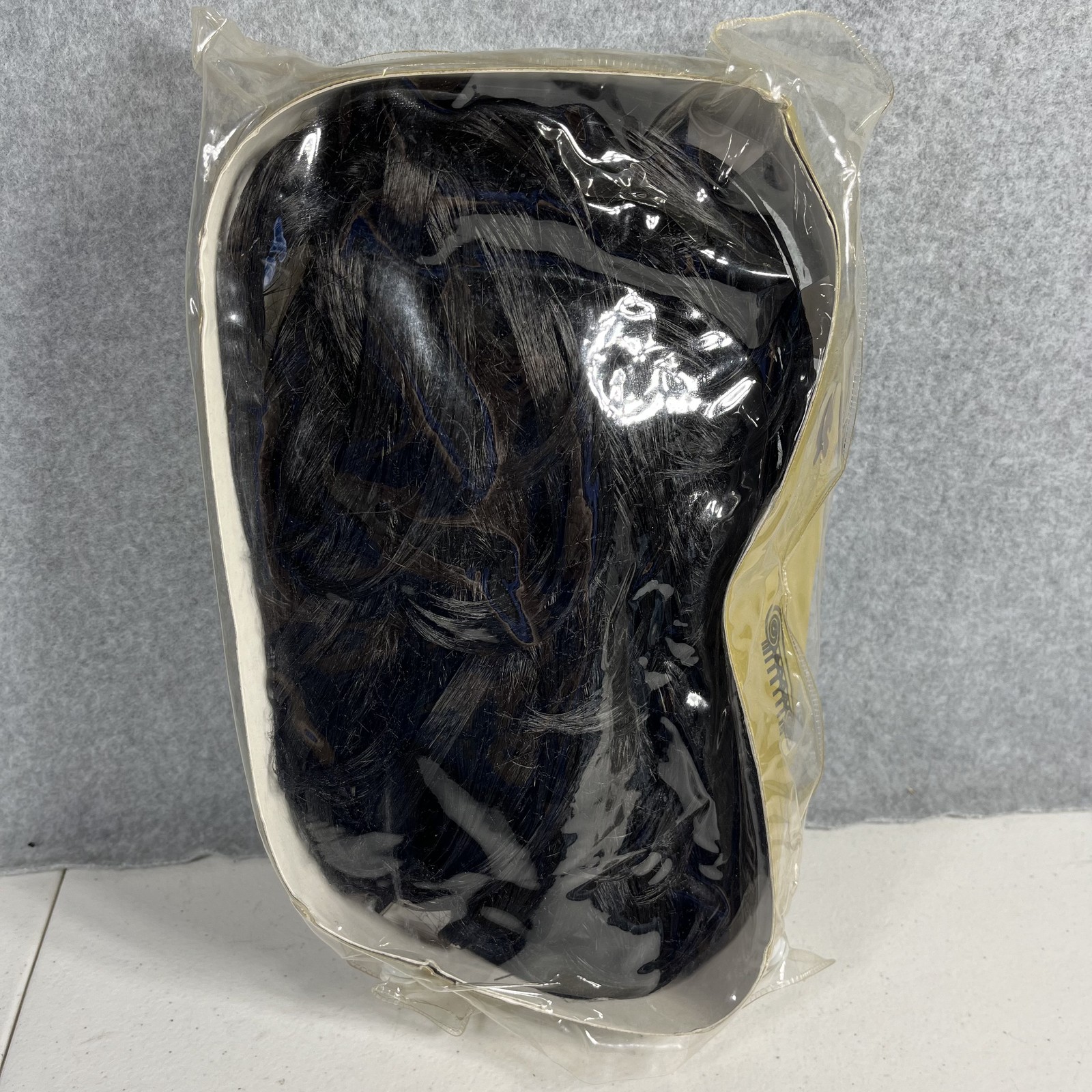 Zury Four Seasons Collection Wig Style 3313 Off Black 1B Wavy Synthetic