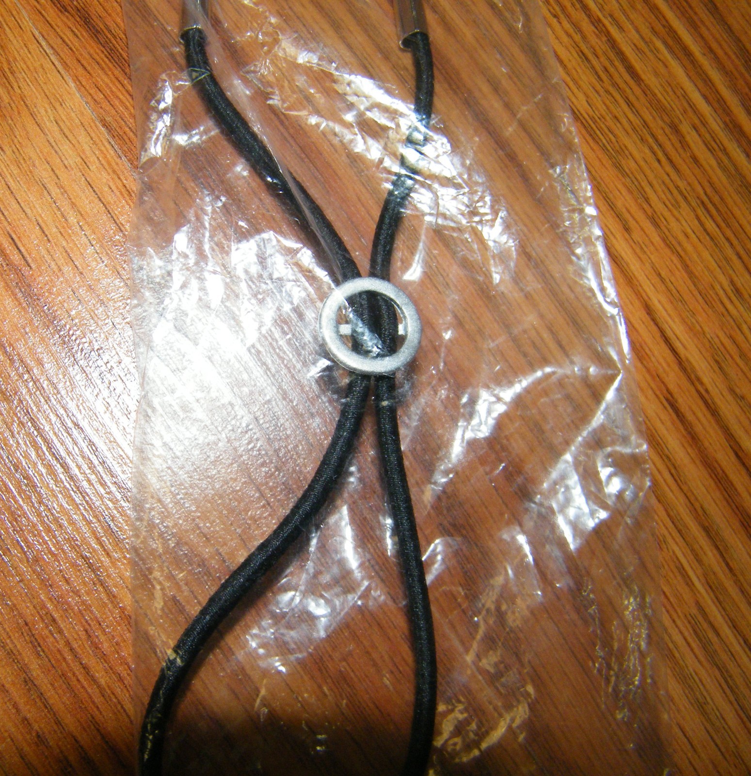 Unbranded / Generic Solid Black Adjustable Chin Strap With Clips Only **READ**