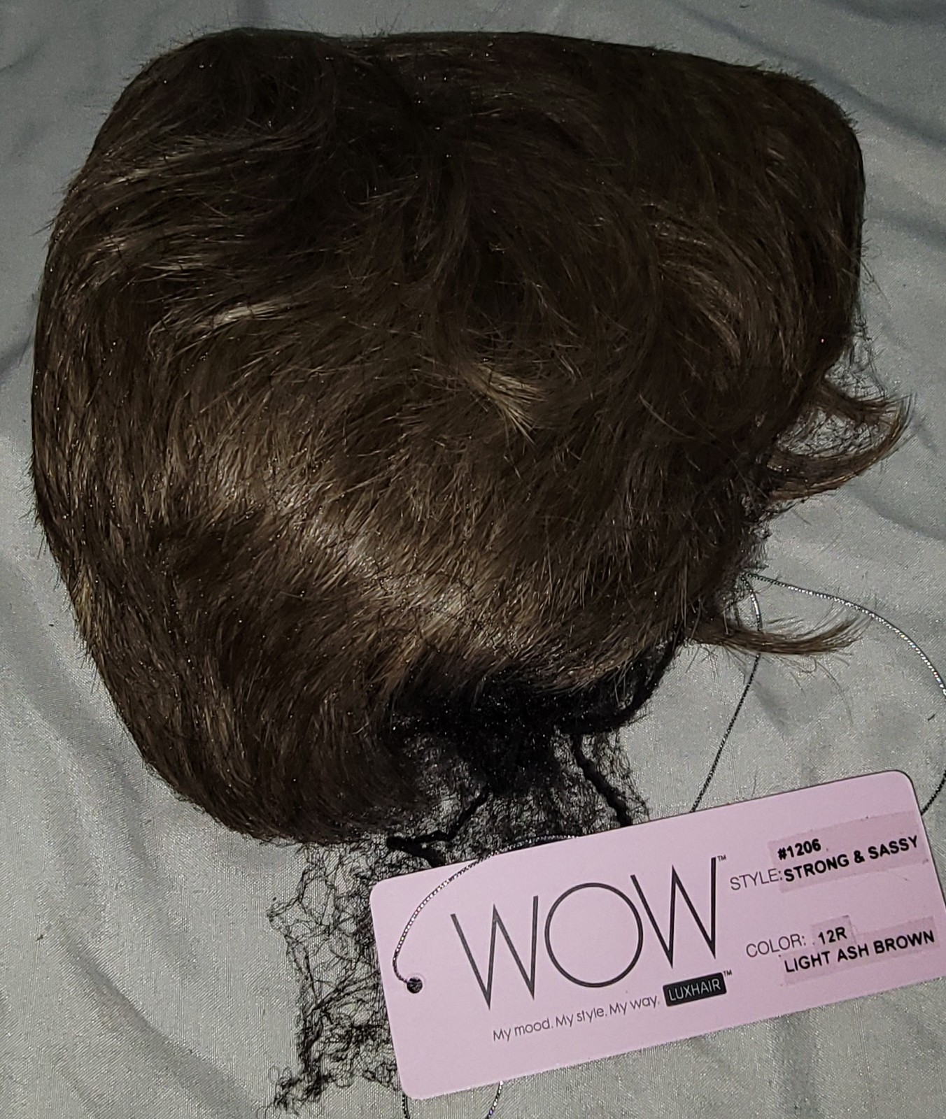 NOW LUXHAIR Strong & Sassy Wig LIGHT ASH BROWN Daisy Fuentes Hair NEW FREE SHIP