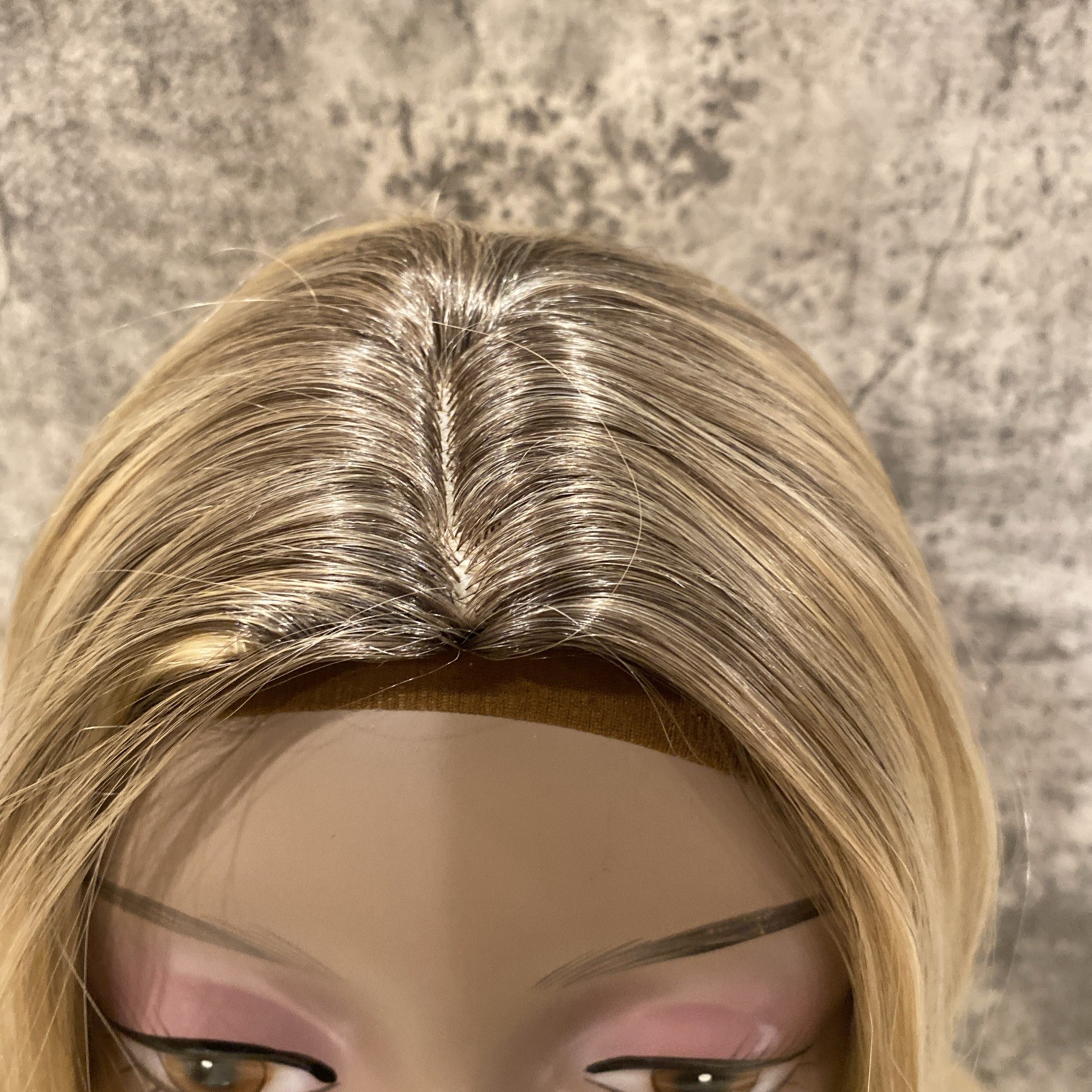 Long hair synthetic topper blonde wavy hair -brown roots- No Bangs rooted blonde