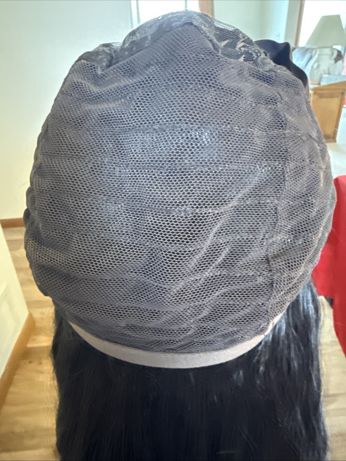 462 Nayoo Wig Synthetic 26 “ 1b Very Soft Natural Part