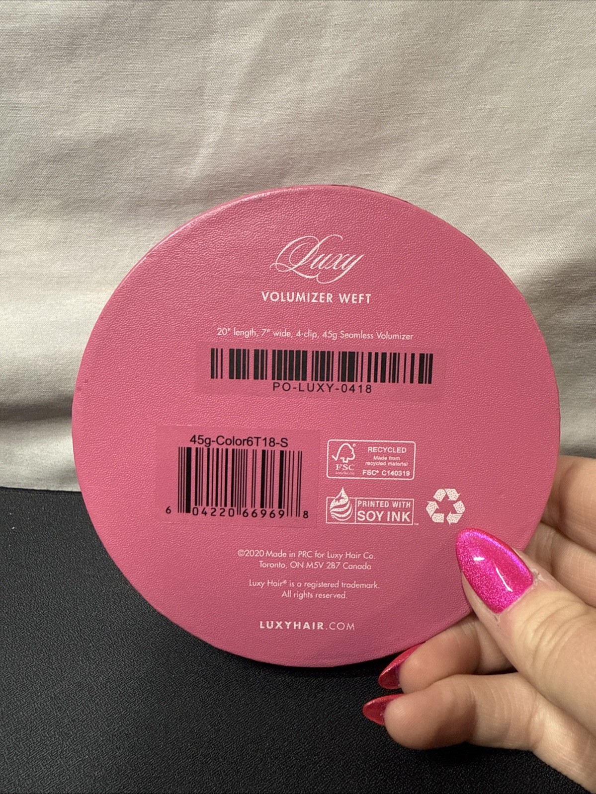 Luxy 100% Human Hair Seamless Volumizer Weft• 20 Inches• Color 6T18-S• 45 Grams•