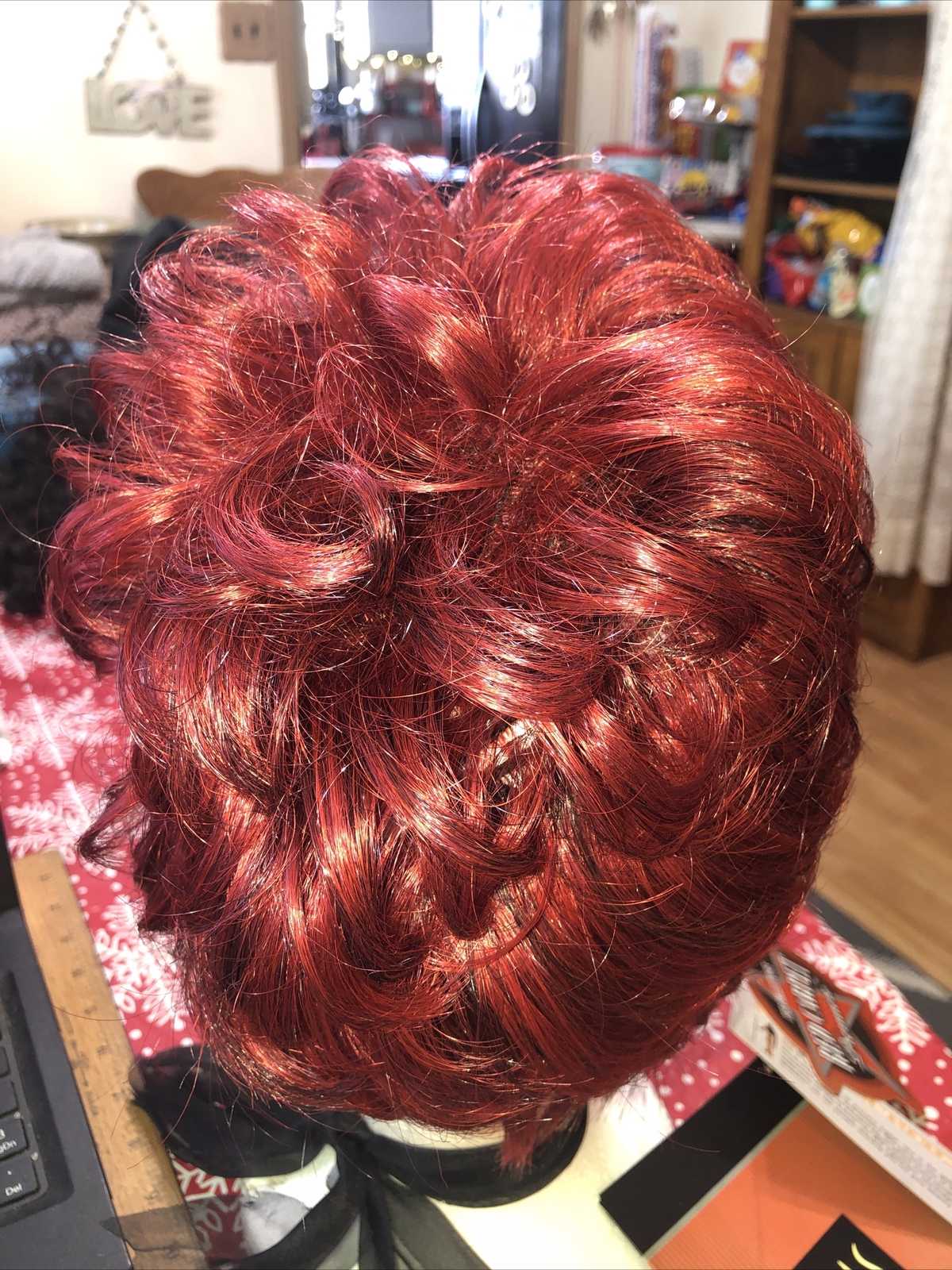 Isis Collection Red Carpet Short Red Hair Style: Nelly Color: FS1B-RED Brand New