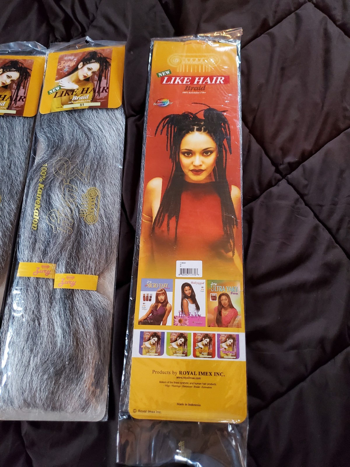 4 Pack Zury 100% Kanekalon Like Hair 24″ wigs/braids/exts color “51” black/grey