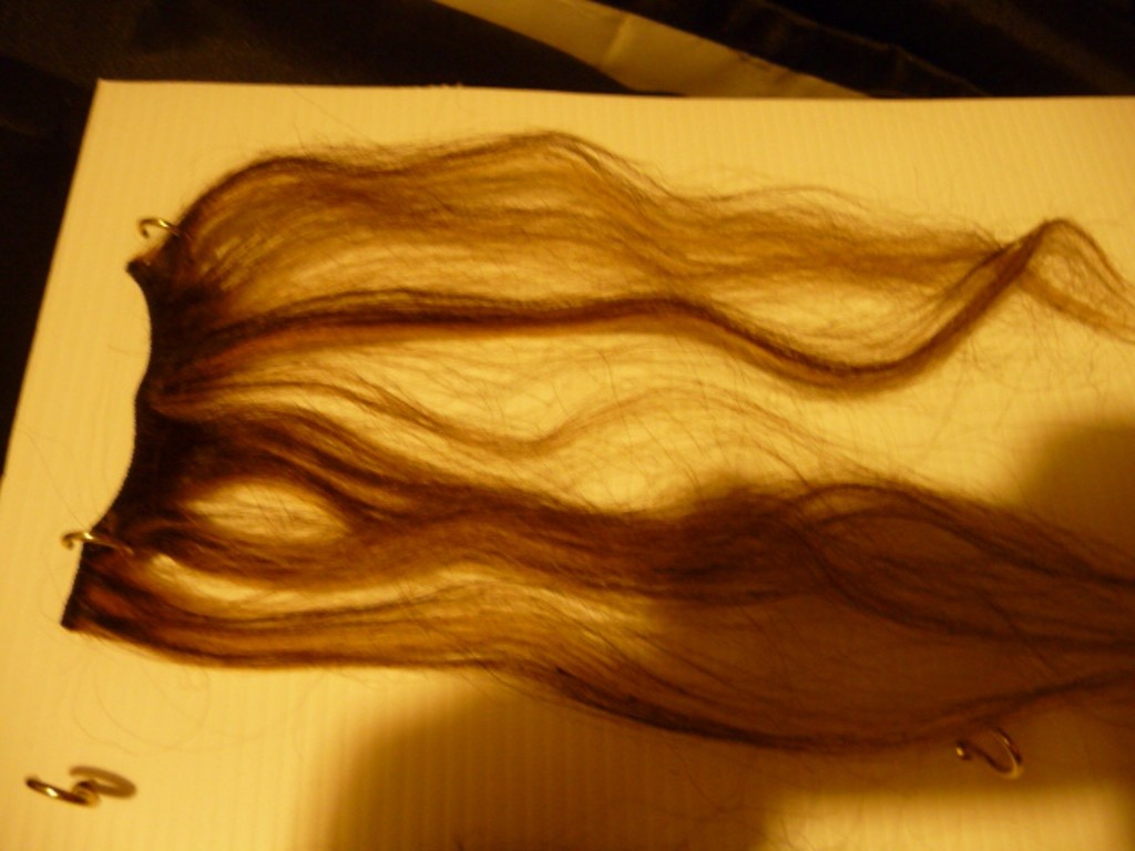 Glue in Black,Blonde,Brown Assorted Pcs synthetic Hair Weave Lengths 43″ Long 12