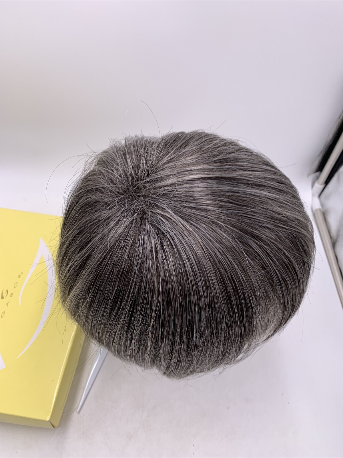 Ladies wig “Folly” by Gabor. Short bob style chin length NIB Gray