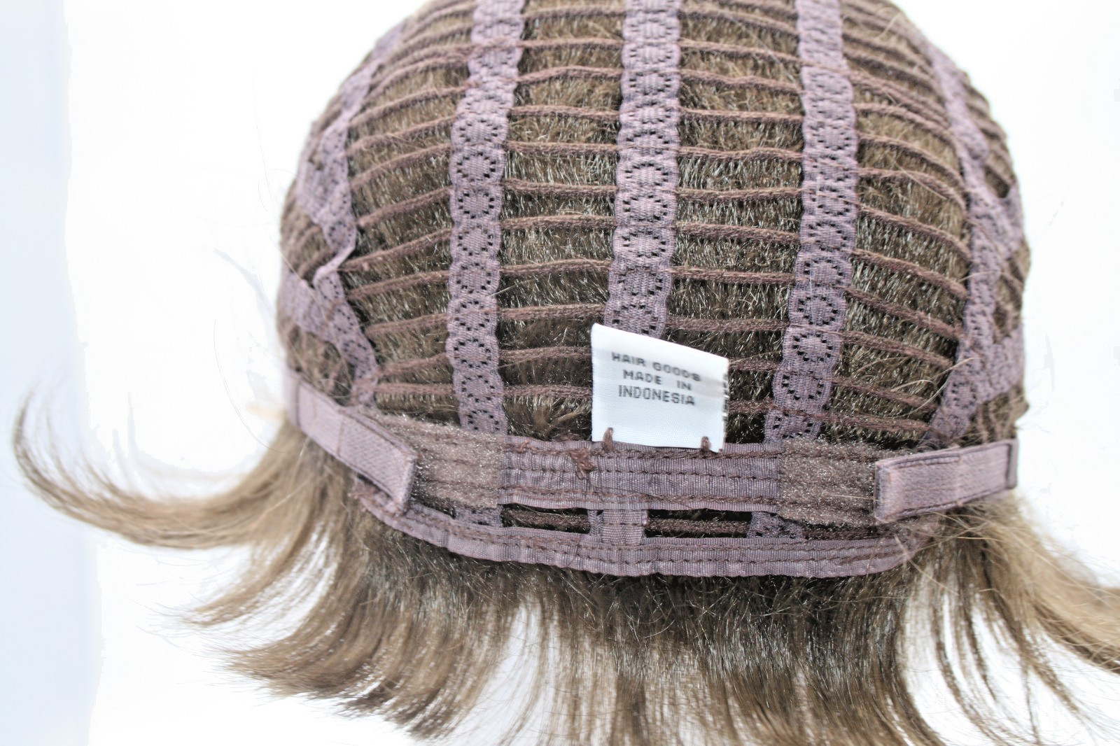 Wig Short Brown Hair Layered 100% Modacrylic Fiber Goods Women Made in Indonesia