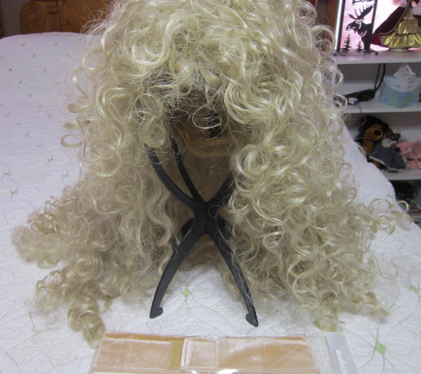 Long Ash Blonde Curly Wig – – Kanekalon Modacrylic