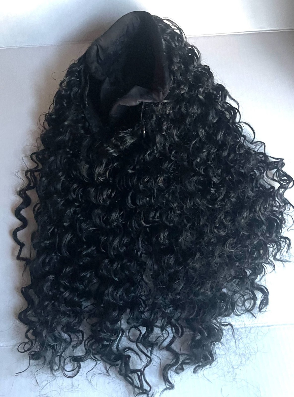 16-inch Black Synthetic Curly Headband Wig