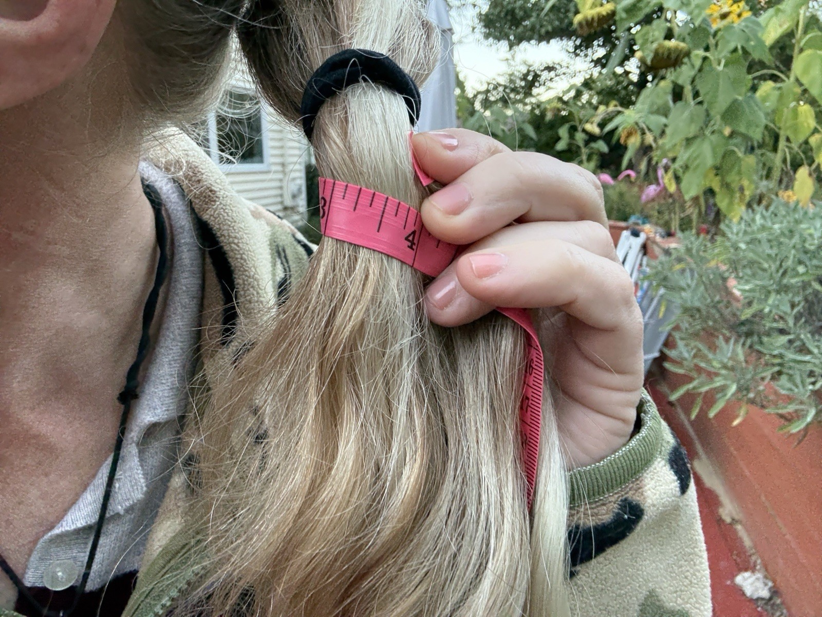 Real Human Hair Will Cut Ponytail 12-14 Inch Long X 4” Thick Natural Blonde Wavy