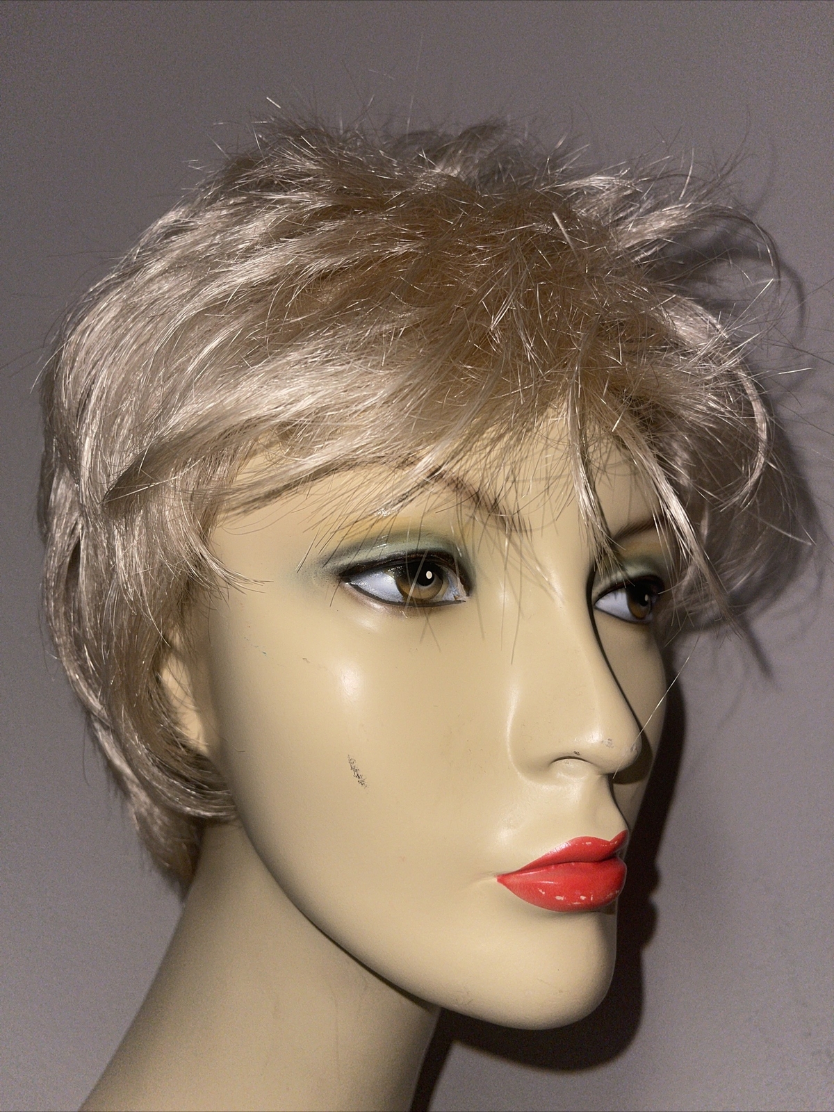 Aspen Bleach Blonde Short Pixie Wig