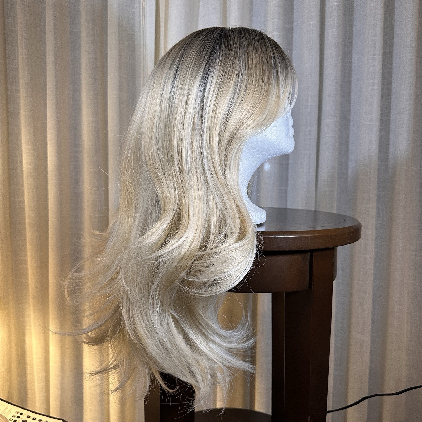 Blonde Ombre Wig Dark Roots Long Layered Synthetic Wig Natural Style