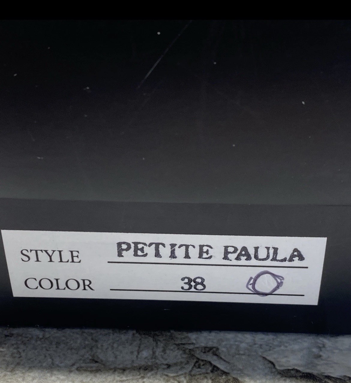 tony of beverly “Petite Paula” Color 38