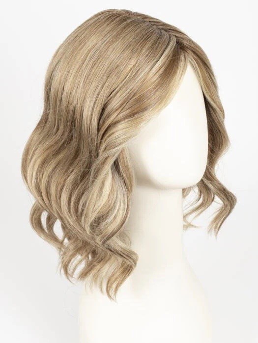 NEW IN BOX RAQUEL WELCH WIG BELLA VIDA SHADED SAND RL16/21SS LACE SUMMER SALE B3
