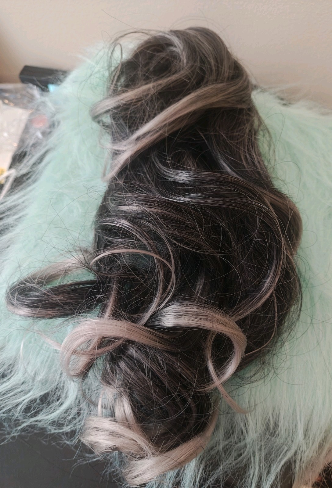 15″ Hair Clip Pony Tail black with gray color