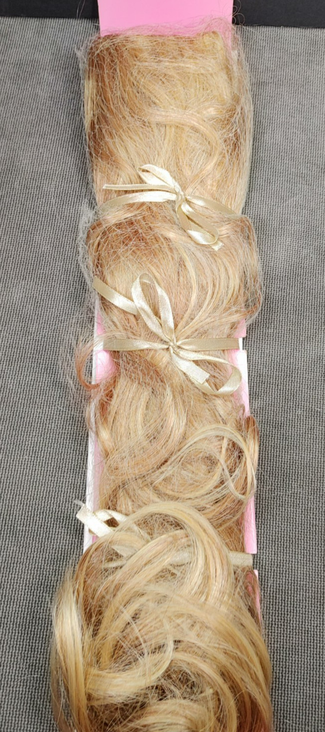 Hair Do Jessica Simpson 23” Clip-in Wavy Extensions R25 GINGER BLONDE HairUWear