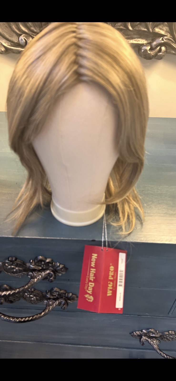 M. Noelle Wig Pro 100% Hand Tied Monofilament Brand New In Box Color 18/22