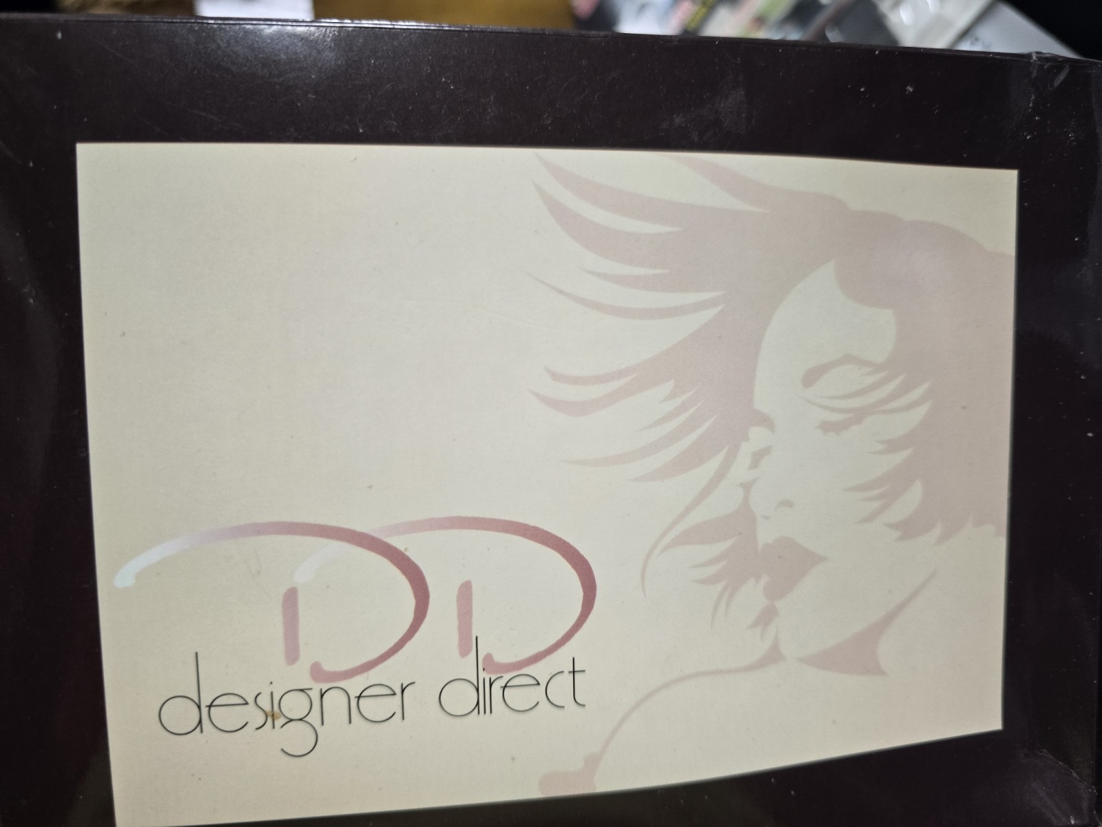 Ladies Bright & Lively Style WIG color 56 Size Large (The Wig Comp) NIB T118
