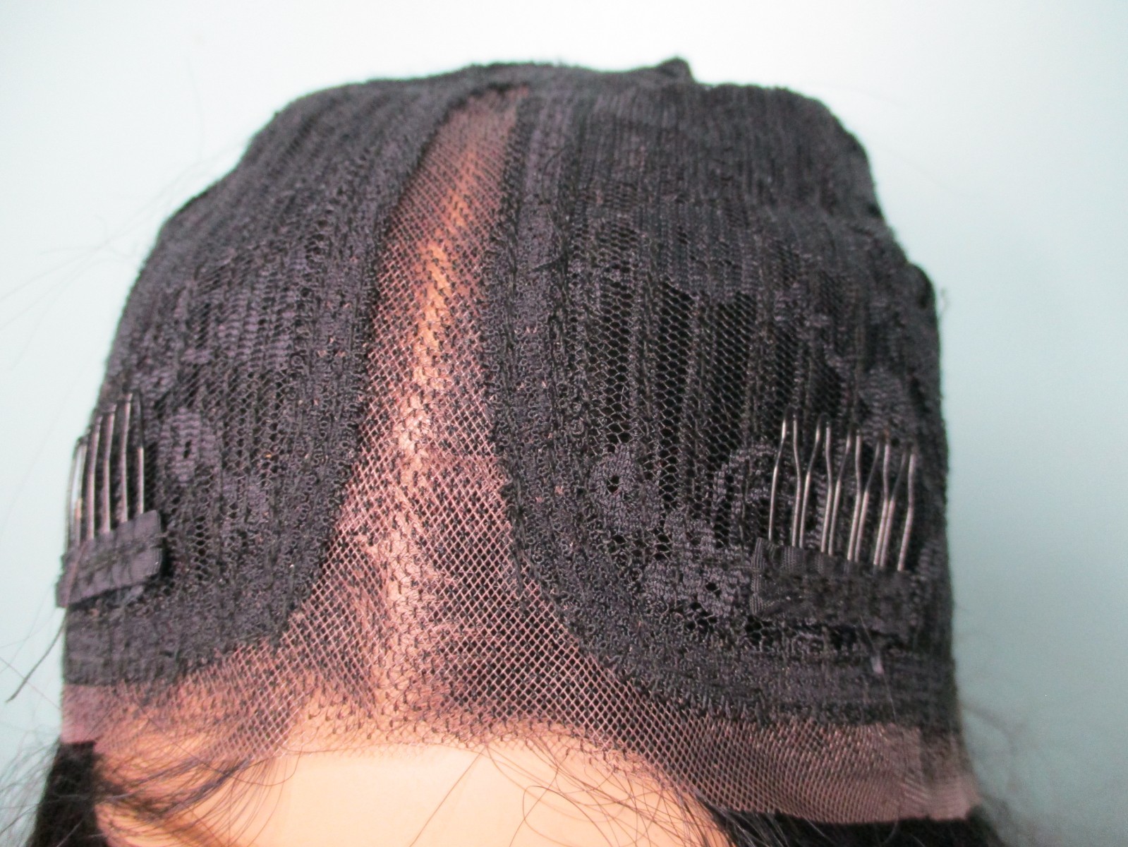 14″ burgundy red and black ombre LACE FRONT blunt cut lob WIG by RILAH – Futura
