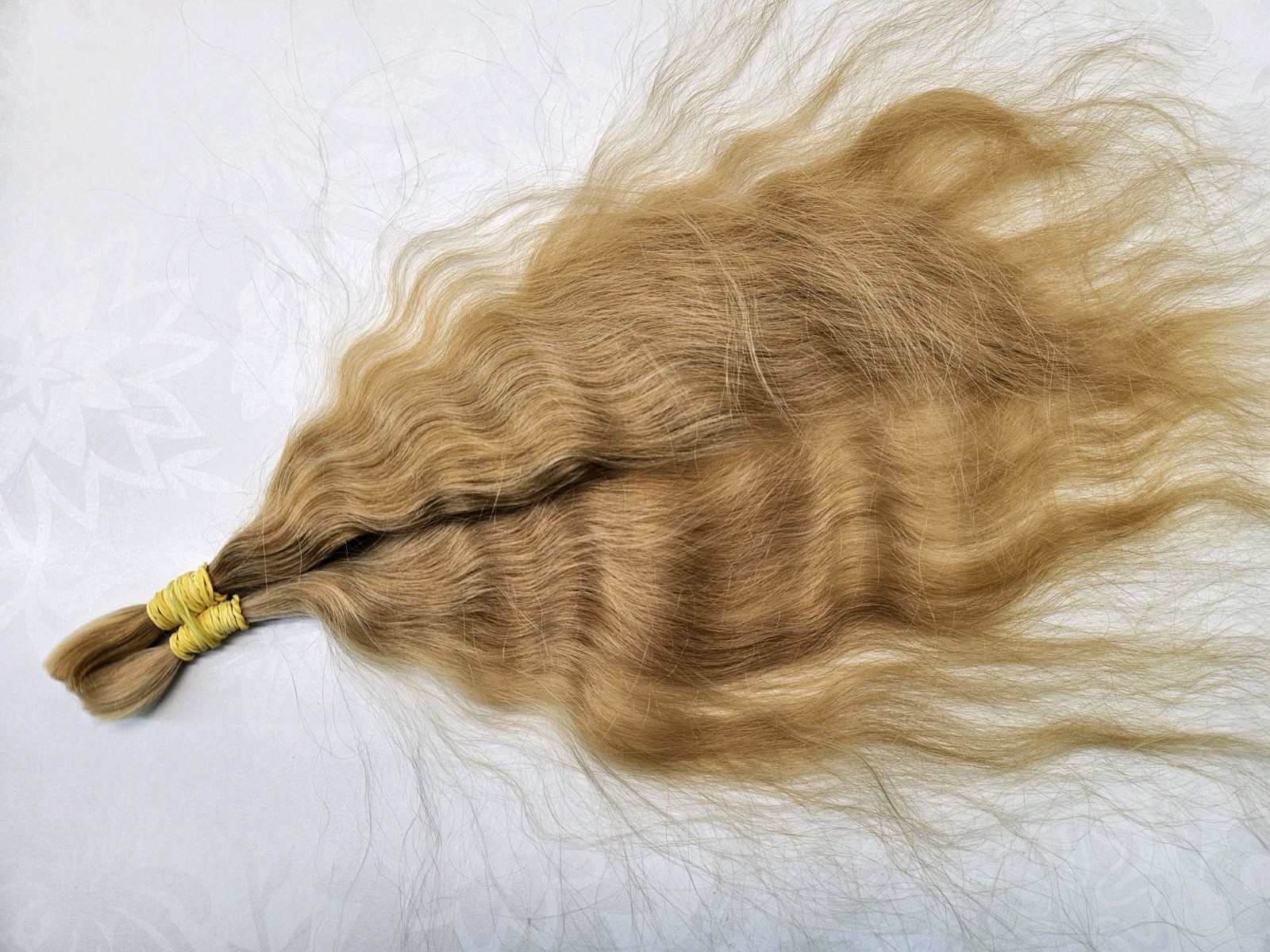 LUX Natural Ukrainian Slavic hair Extension Golden Blond 55cm/22″ & 77gr/2,7oz