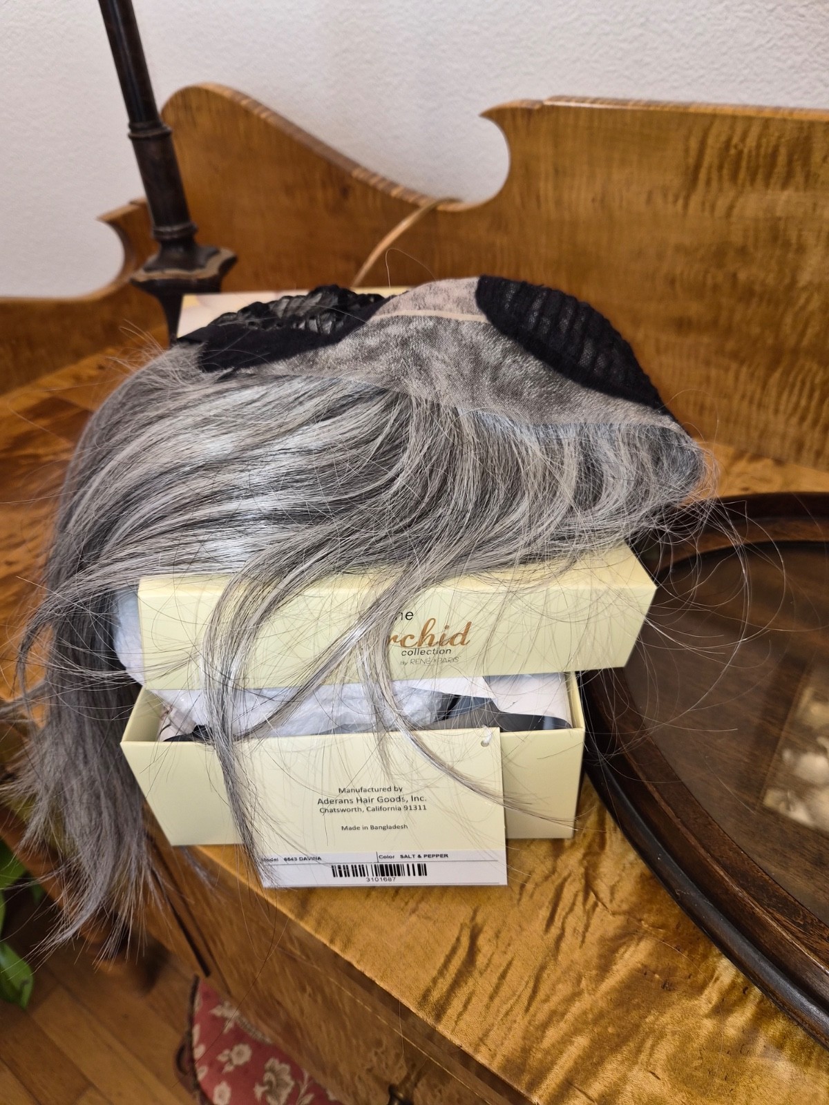 Rene of Paris Wig DAVINA Color: SALT & PEPPER NEW, NEVER WORN