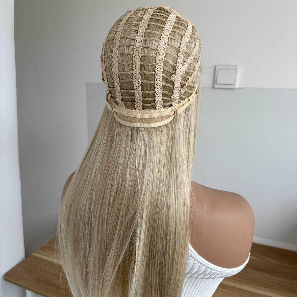 Heat Resistant Hair Natural Costume Wigs With Bangs Mixed blonde Long Straight