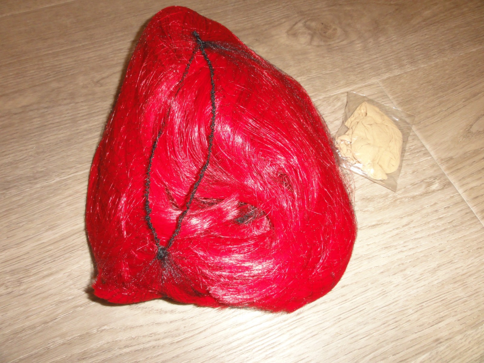 ! NEW ADULT 12 INCH BRIGHT RED SHORT STRAIGHT BOB WIG WITH BANGS & WIG CAP