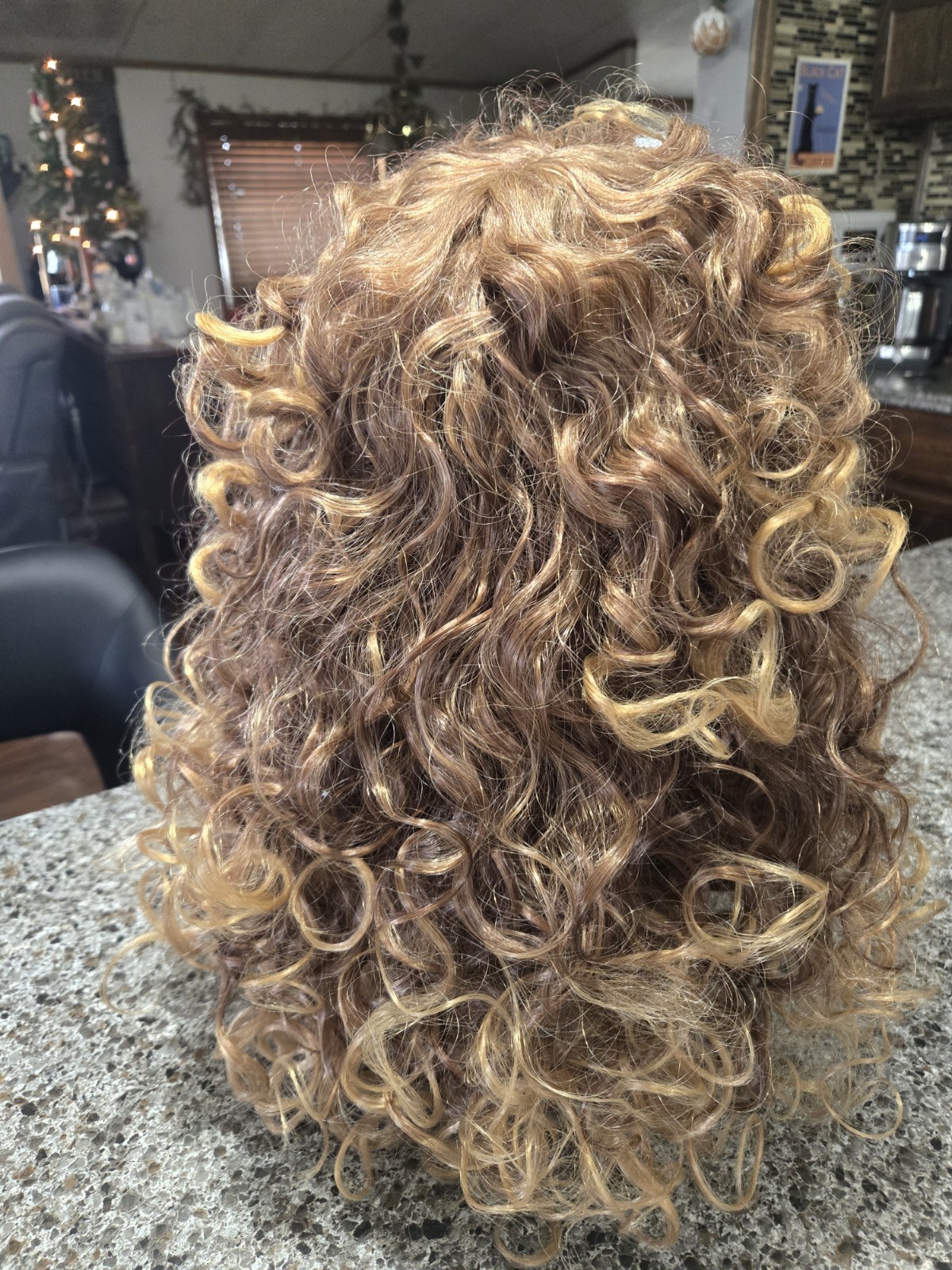 Lumisera Hair Curly Wig