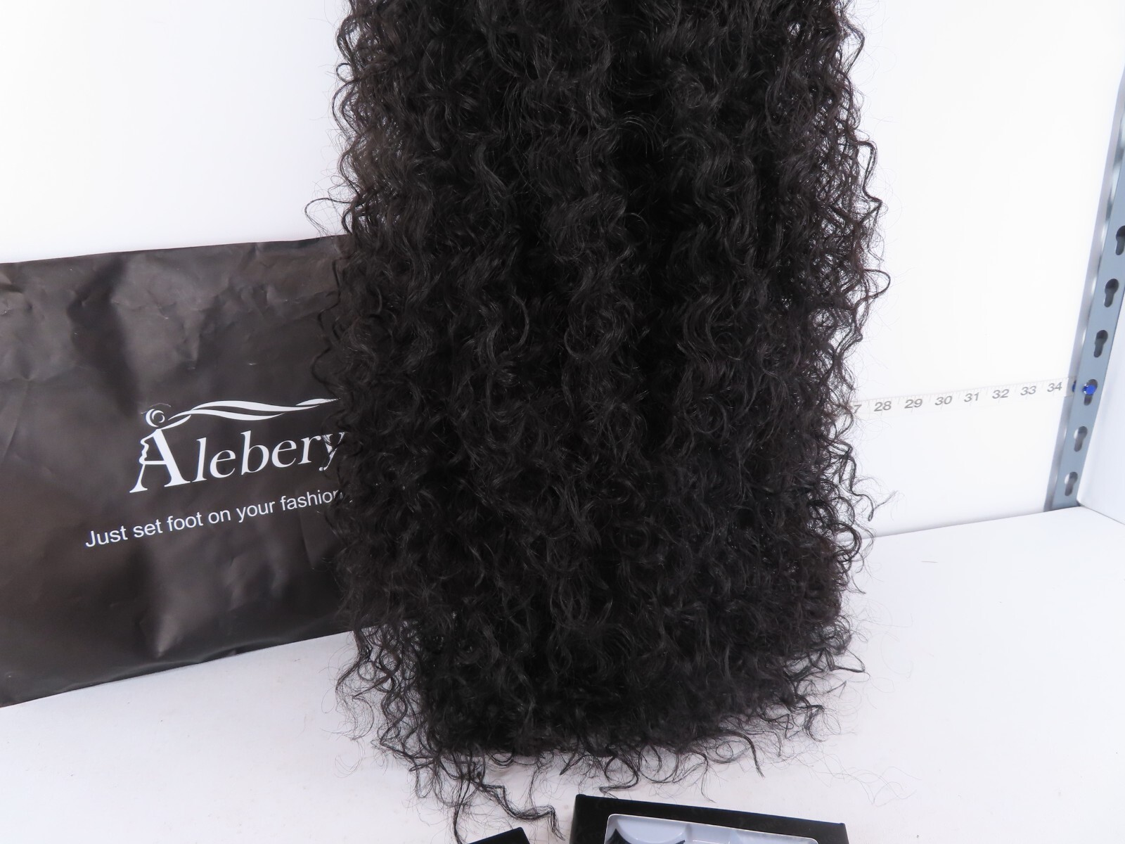 NEW – ALEBERY 27IN DRAWSTRING PONYTAIL DEEP CURLY MIXED HAIR BLACK