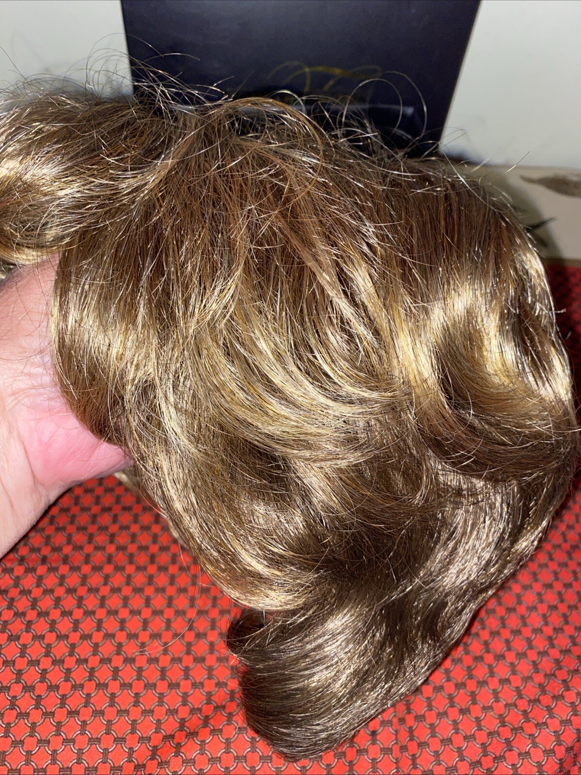 Tony Of Beverly Blend Wig DION in Light Chocolate