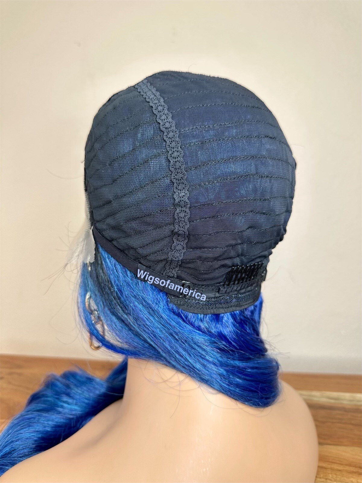 Lace Front Wig Blue Ombré Black Wavy Layered 26 Inch Long Heat Ok