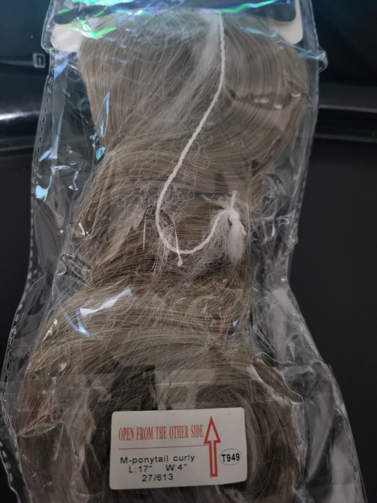 S Nolite – 17 Inch Hair Extensions T949# – Brand New In Package
