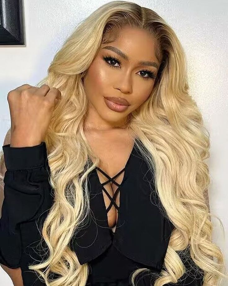 Pre Plucked Lace Frontal Wigs 150% Density Ombre 1B/613 Color Blonde Body Wave