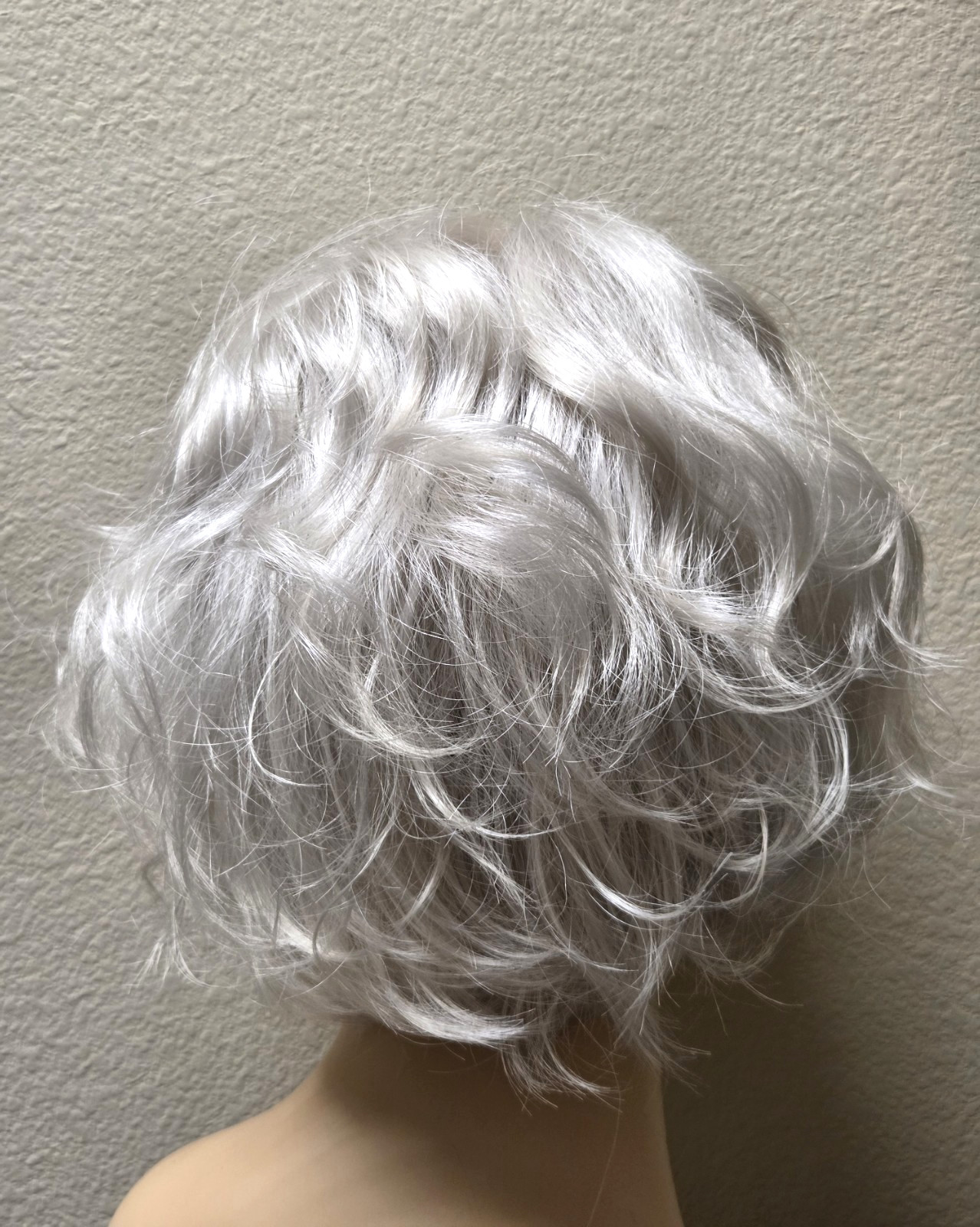 ENVY GIA MONO WIG LIGHT GREY MONO TOP/LACE FRONT *NEVER WORN*