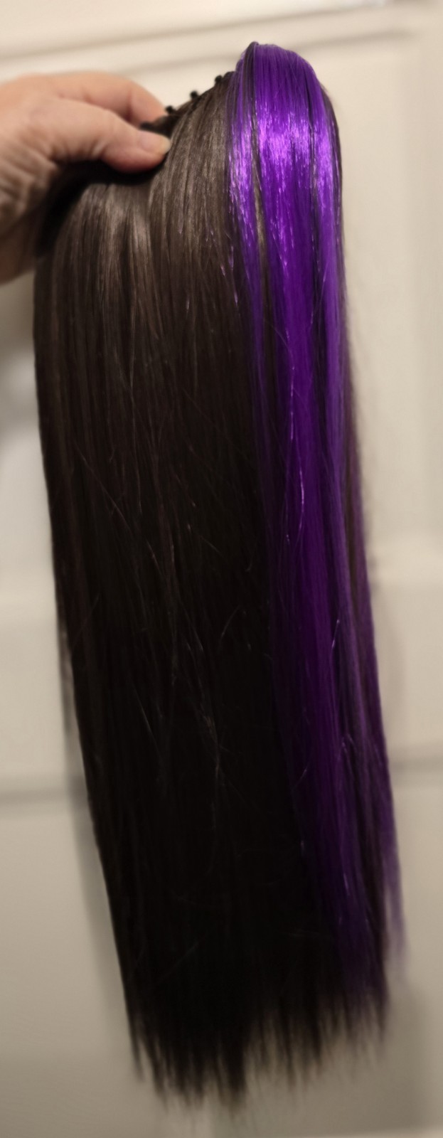 21″ Hair Clip Is Dark Brown With Purple & Very Silky On A Claw Clip, Never Worn