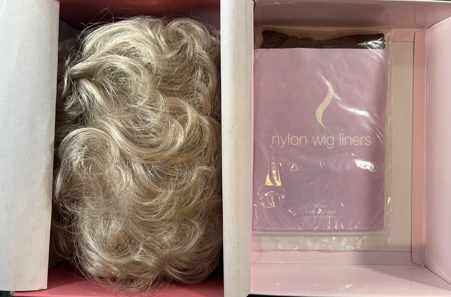 Estetica Designs Wig NIOB Petite Kate Light Ash Blonde R101 Layers Classic Short