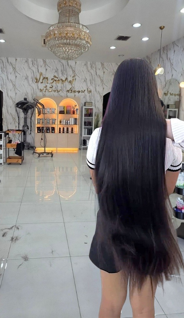 Human hair Ponytail Fresh haircut Very thick, HUGE extra SOFT ponytail 24in!