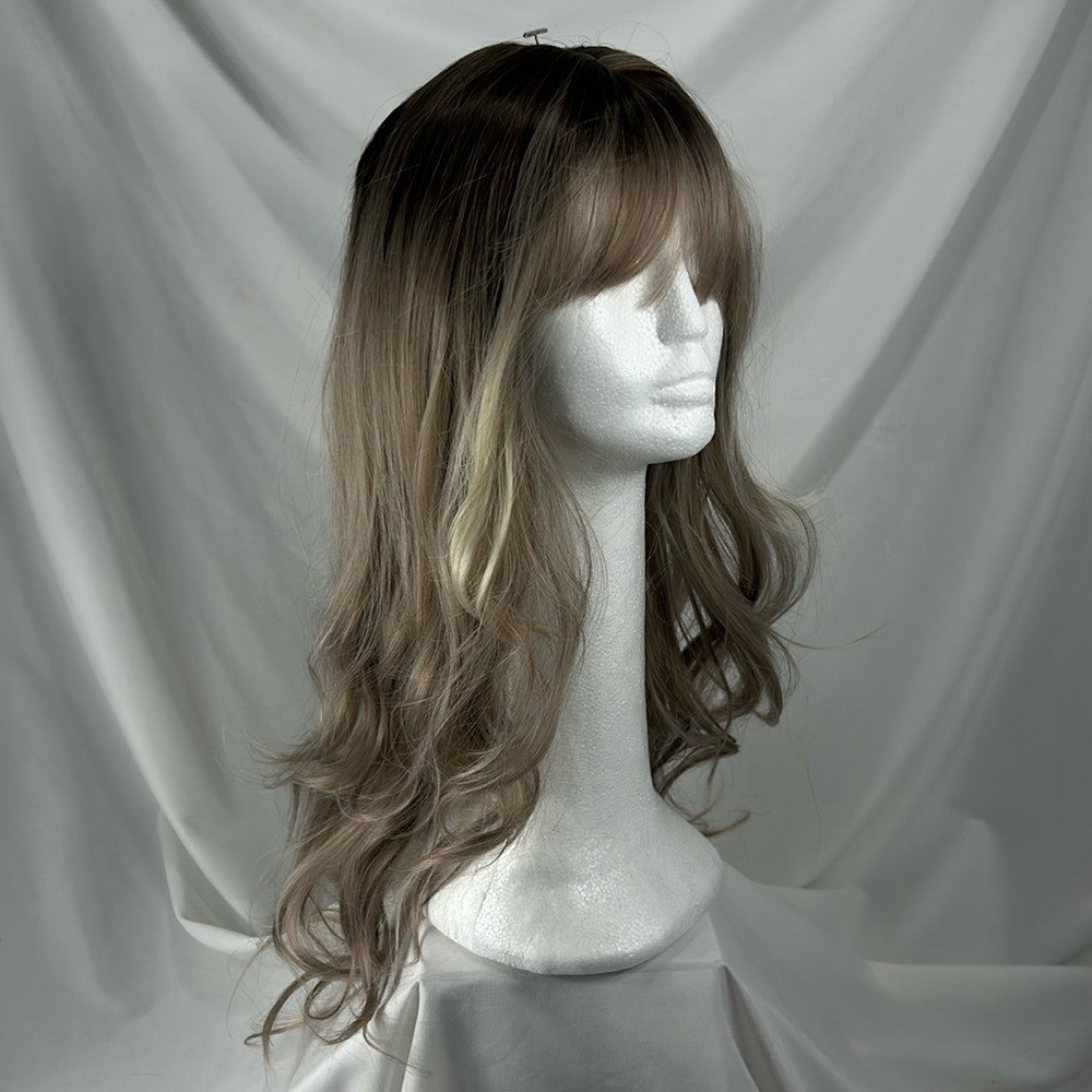 WIG Ash Blonde Wavy Ombré LONG 24″ Synthetic High Quality Brand New