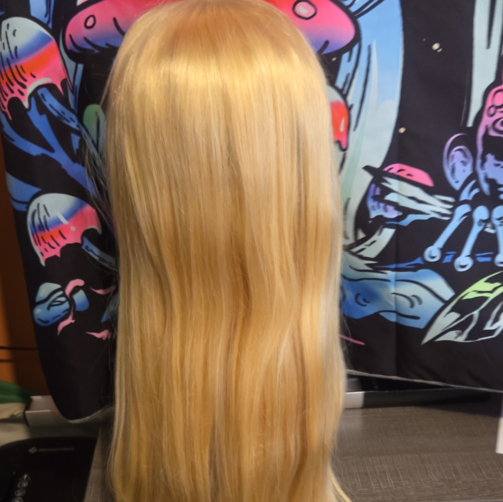 UNice Glueles Lace Front Human Straight Blonde Wig Middle Part 24in / 234gm