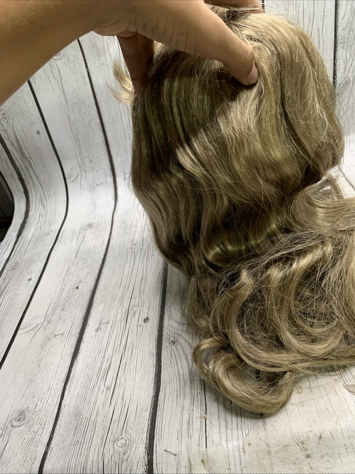 Mona Lisa Wig Modacrylic Long Dirty Blonde Hair