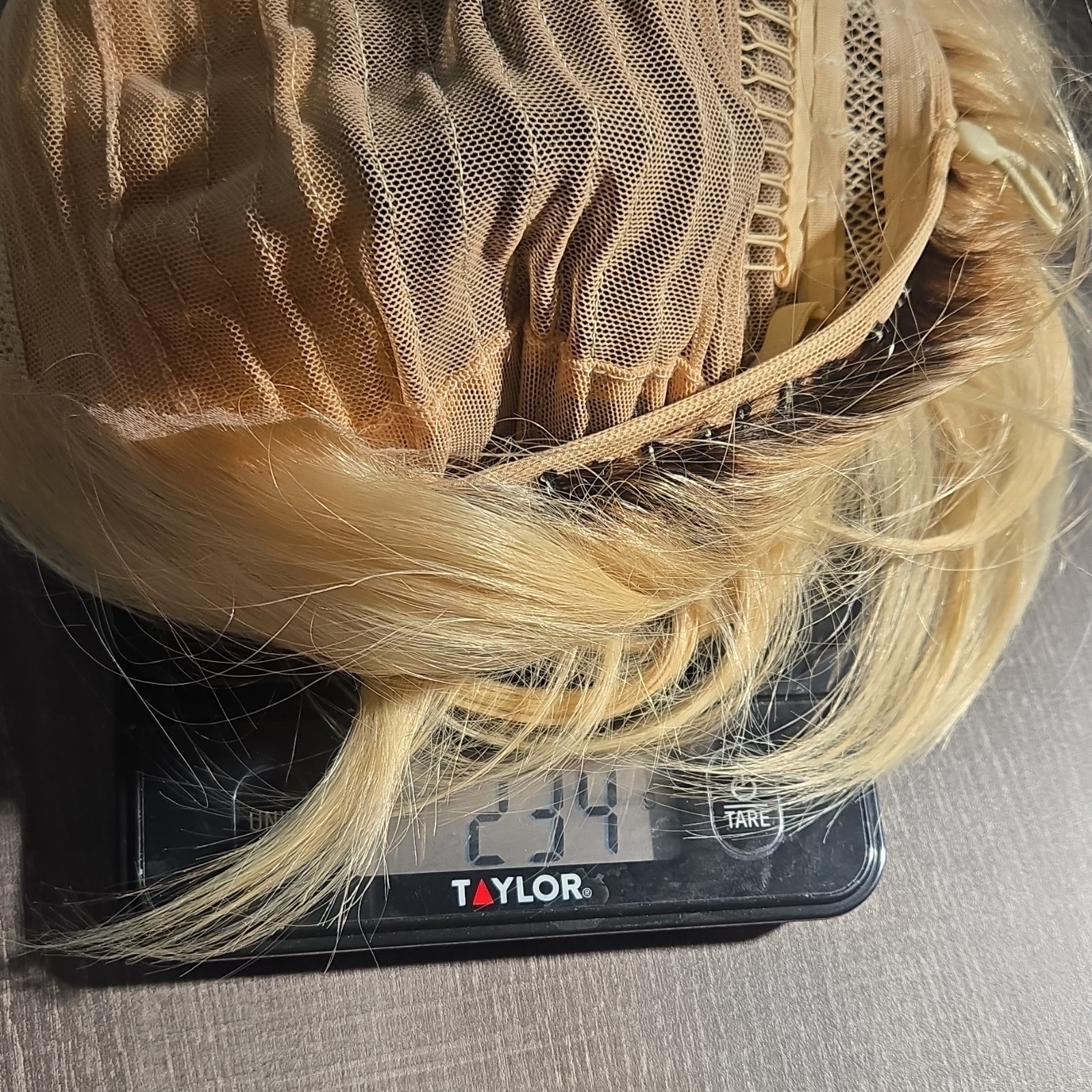 UNice Glueles Lace Front Human Straight Blonde Wig Middle Part 24in / 234gm