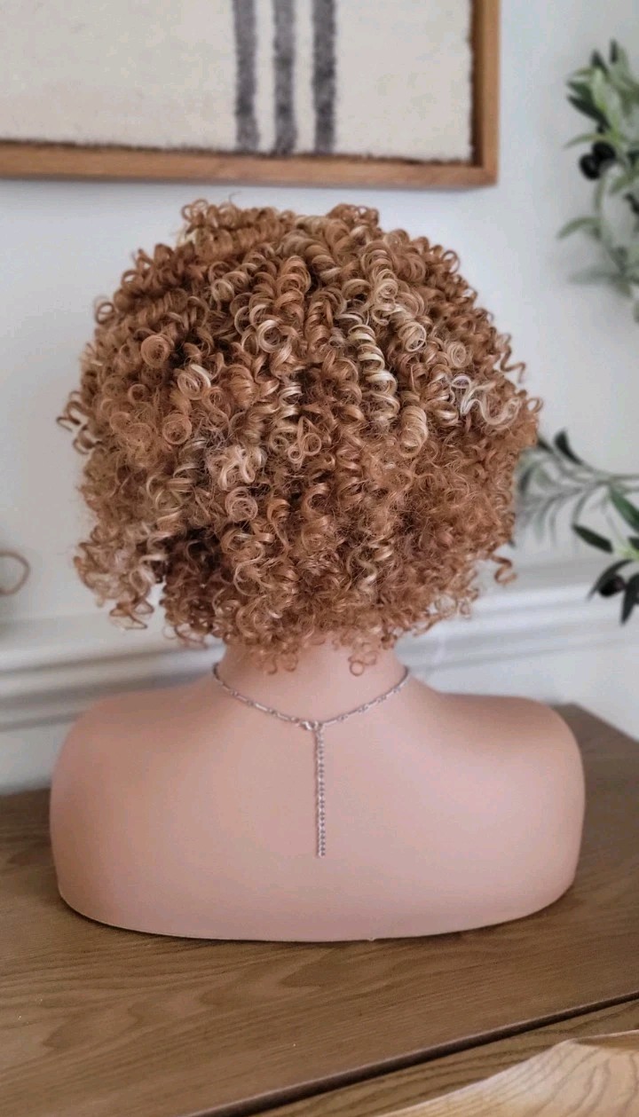 💕 SPIRAL CURL SHORT WIG MIXED GOLD BLONDE BROWN PREMIUM QUALITY DAILY FASHION