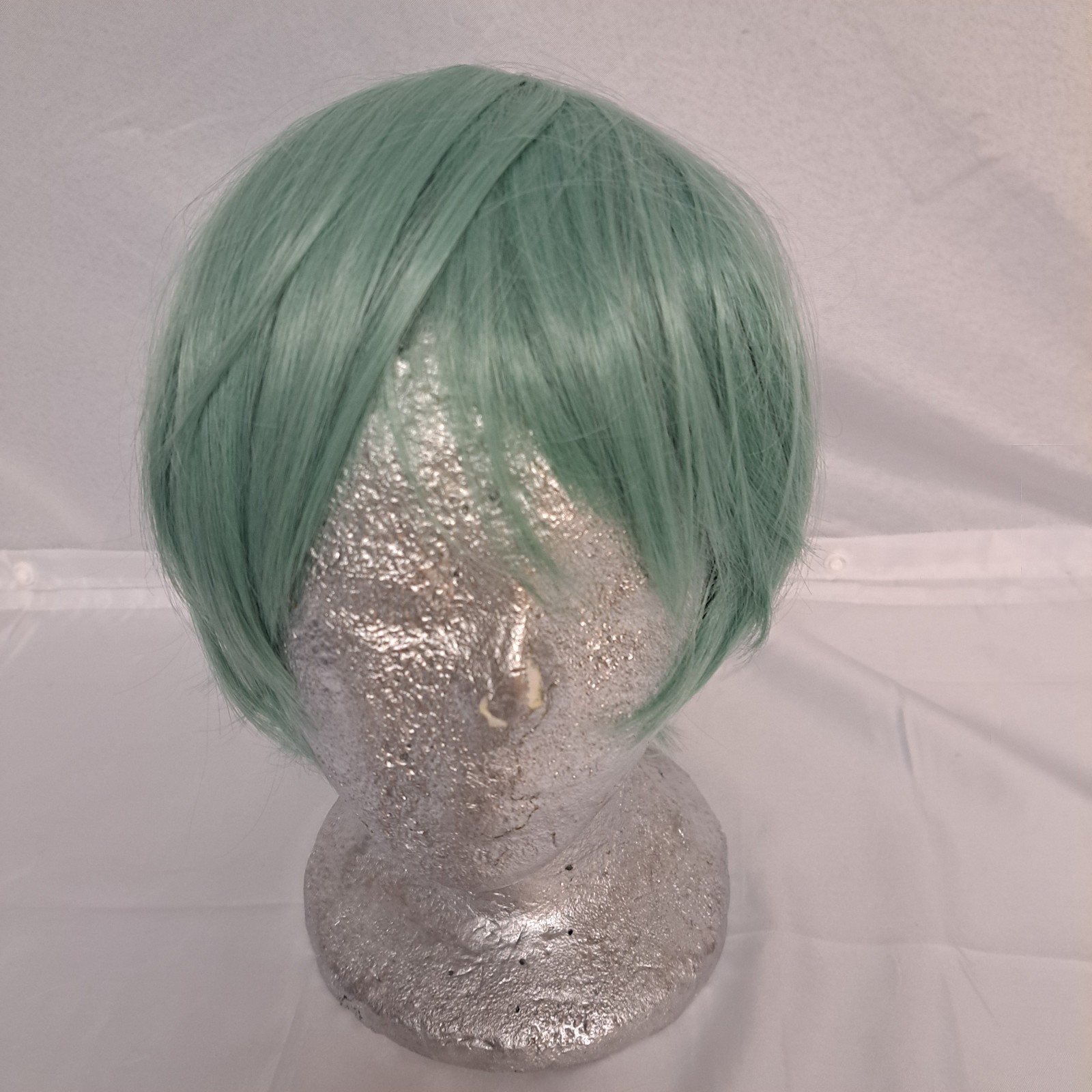 Wig Soft Green Anime Boy Cut bangs synthetic short Halloweeen Cos Play NWT