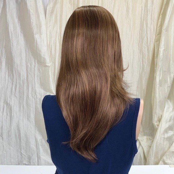 BRAND NEW Shilo Raisin Glaze-H Long Synthetic Monofilament Wig with Layers